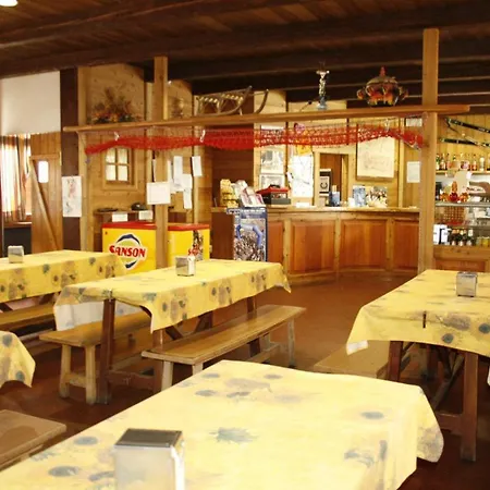 Hostel Di Arpy *